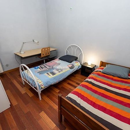 Anna-Maria : Grand Appartement 10 Personnes+Parking Prive -Actif+ Location- Marseille Exteriör bild
