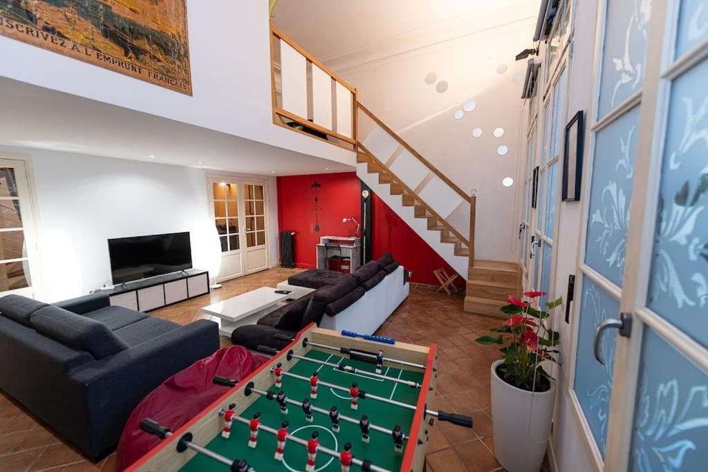 Anna-Maria : Grand Appartement 10 Personnes+Parking Prive -Actif+ Location- Marseille Exteriör bild
