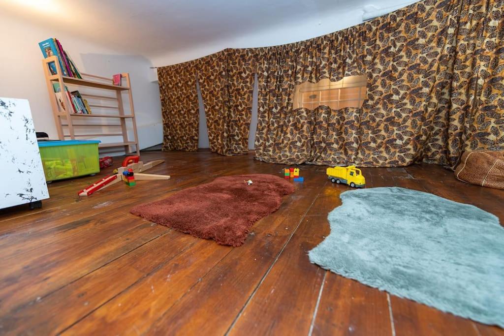 Anna-Maria : Grand Appartement 10 Personnes+Parking Prive -Actif+ Location- Marseille Exteriör bild